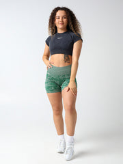 Seamless Mid-length Camo Shorts#colour_deep-green