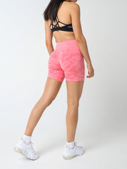 Seamless Mid-length Camo Shorts#colour_deep-pink