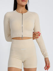 Classic Seamless Long Sleeve#color_off-white